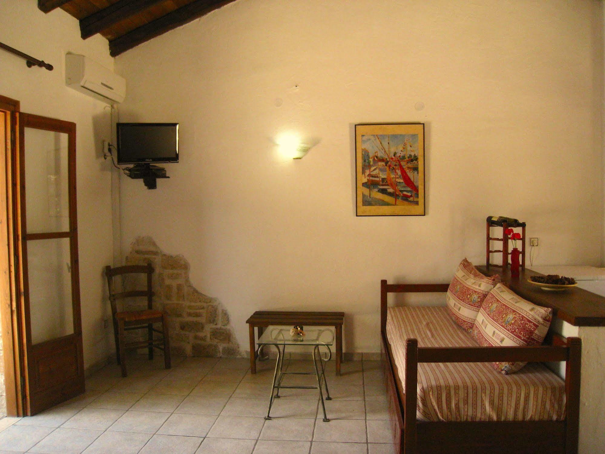 Adamantia Hotel Gaios Exterior photo