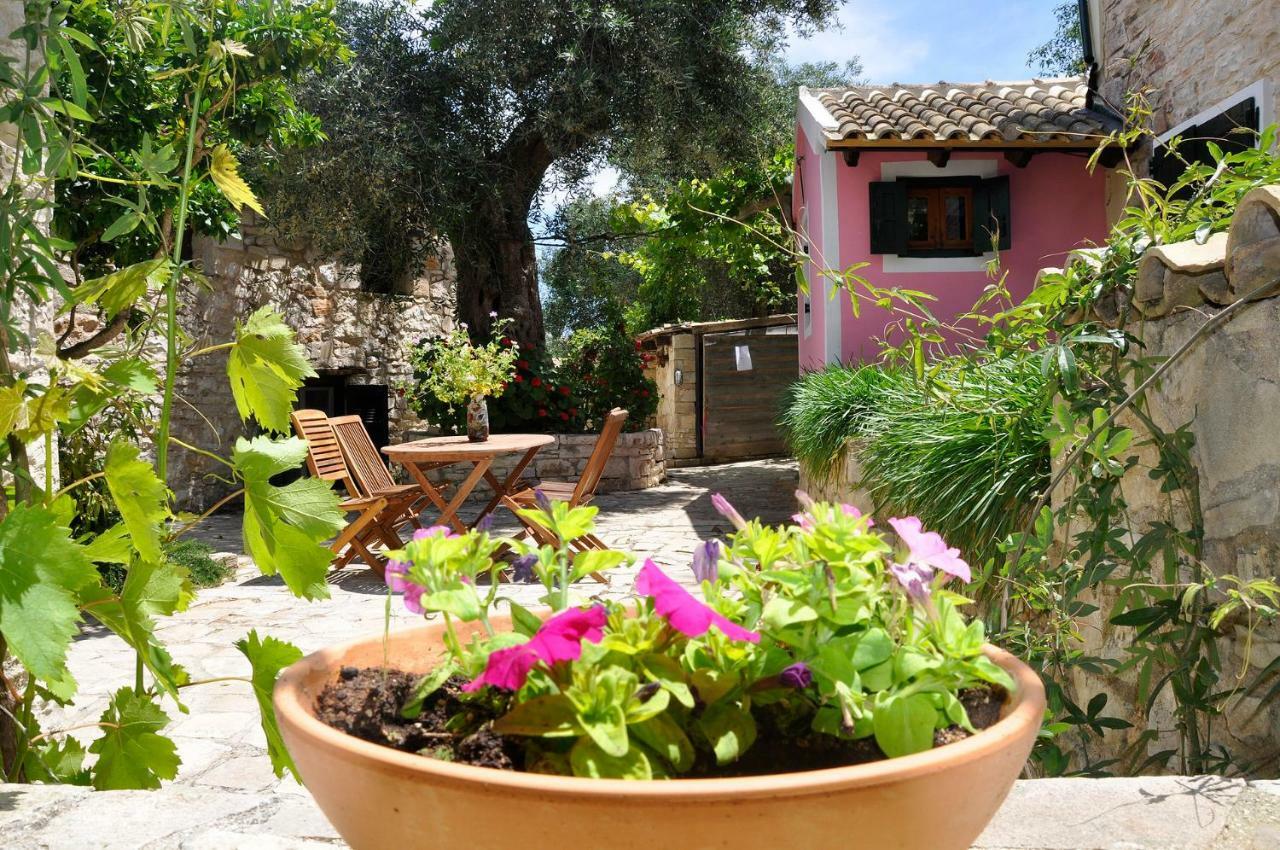 Adamantia Hotel Gaios Exterior photo